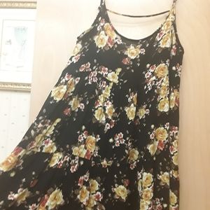 Black Floral  Flowy Boho Tank Top M